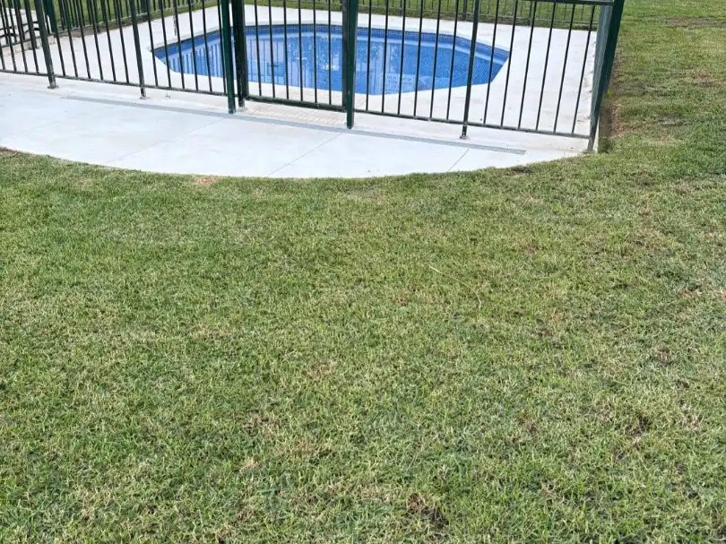 Piscina de Pis en venda en Torremolinos amb Aire condicionat, Terrassa i Balcó