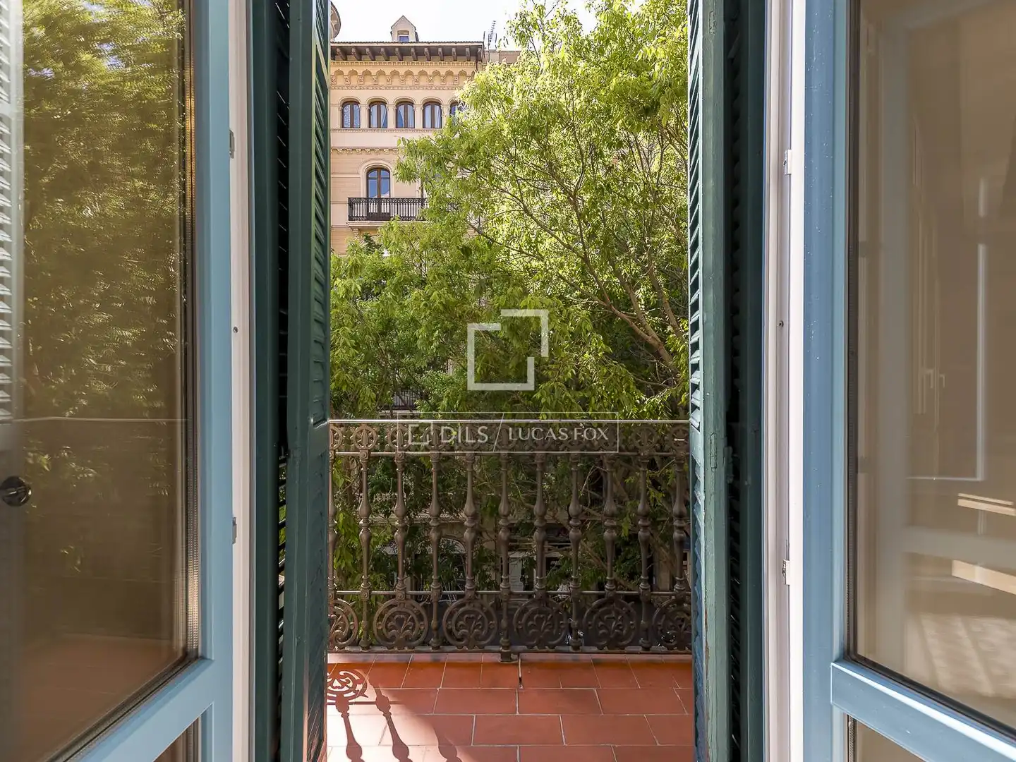 Terrassa de Pis en venda en Barcelona amb Aire condicionat, Calefacció i Parquet