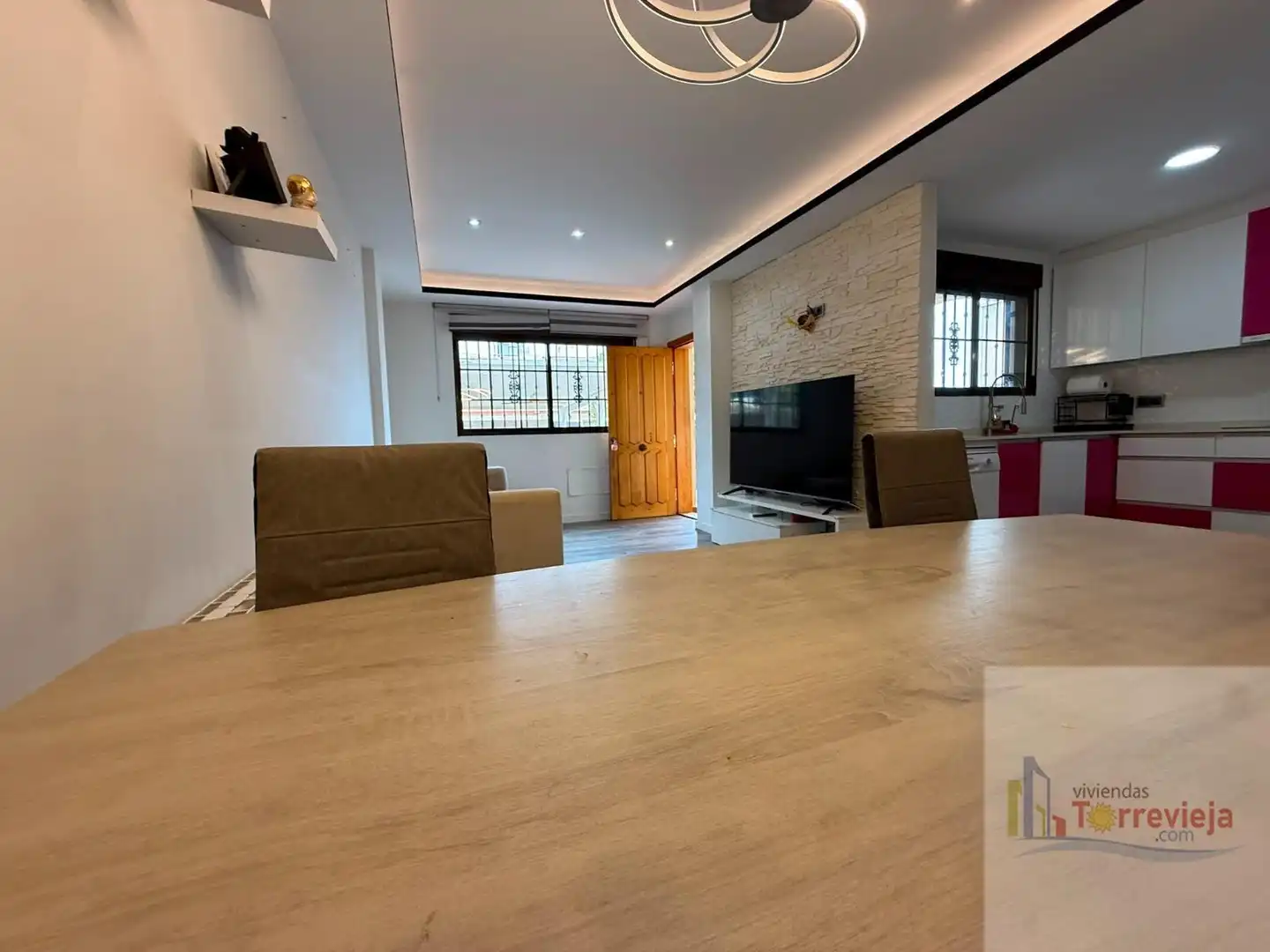 Sala de estar de Casa o chalet en venta en Torrevieja con Aire acondicionado, Terraza y Trastero
