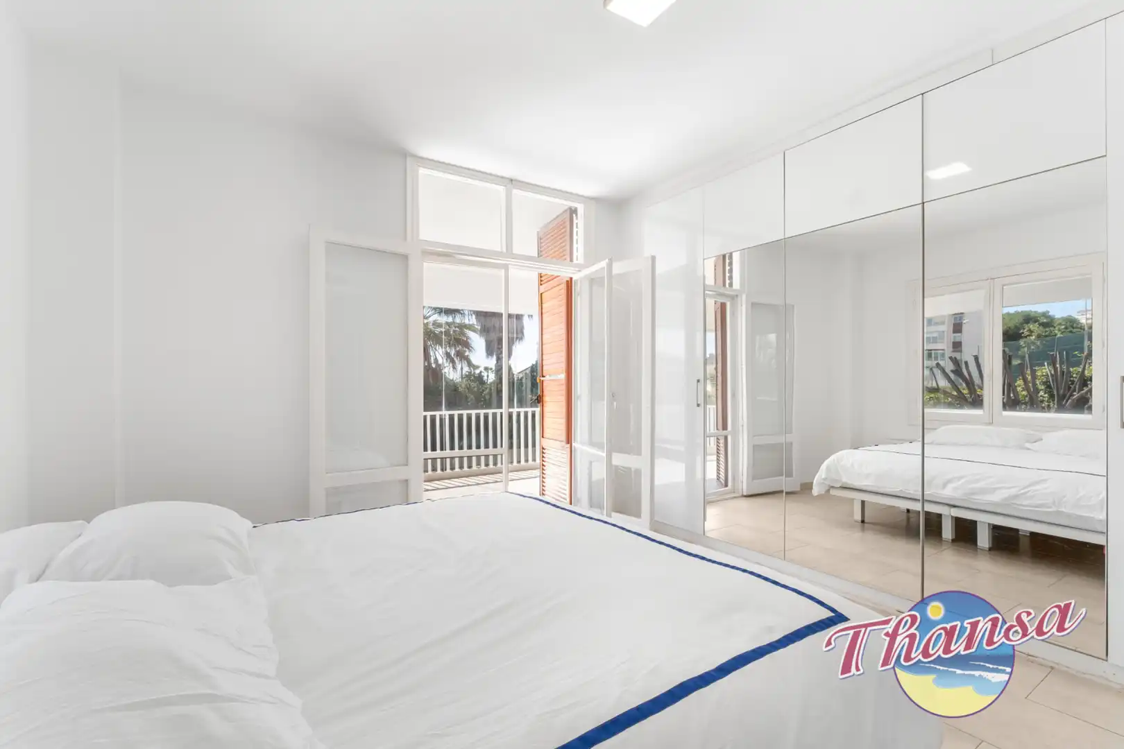 Habitación de Casa o chalet en venta en Alicante / Alacant con Aire acondicionado, Calefacción y Jardín privado