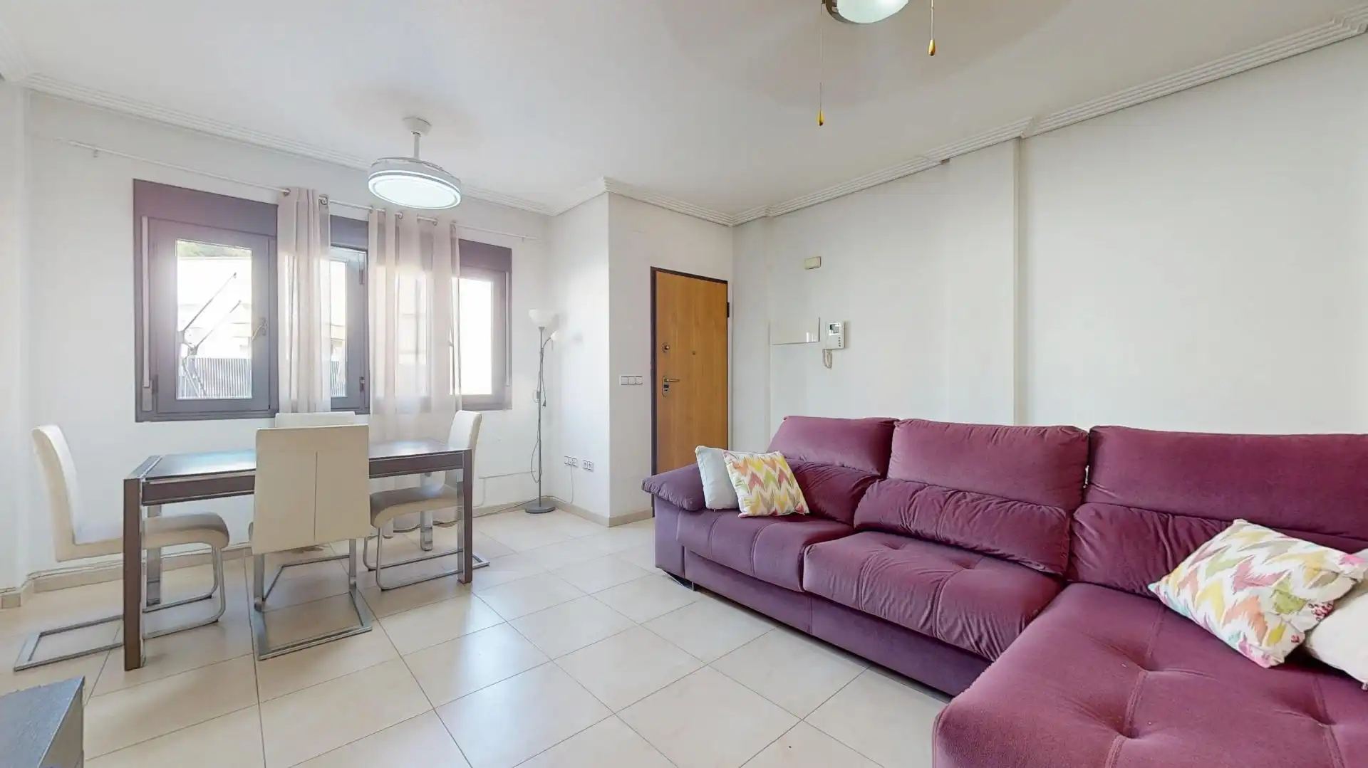 Sala de estar de Casa adosada en venta en San Javier con Aire acondicionado, Calefacción y Jardín privado