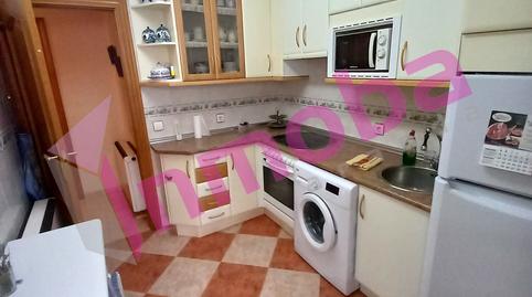 Foto 3 de Casa adosada en venda a Calle Corralón de Los Caídos, Santa Catalina - Ferial, Burgos