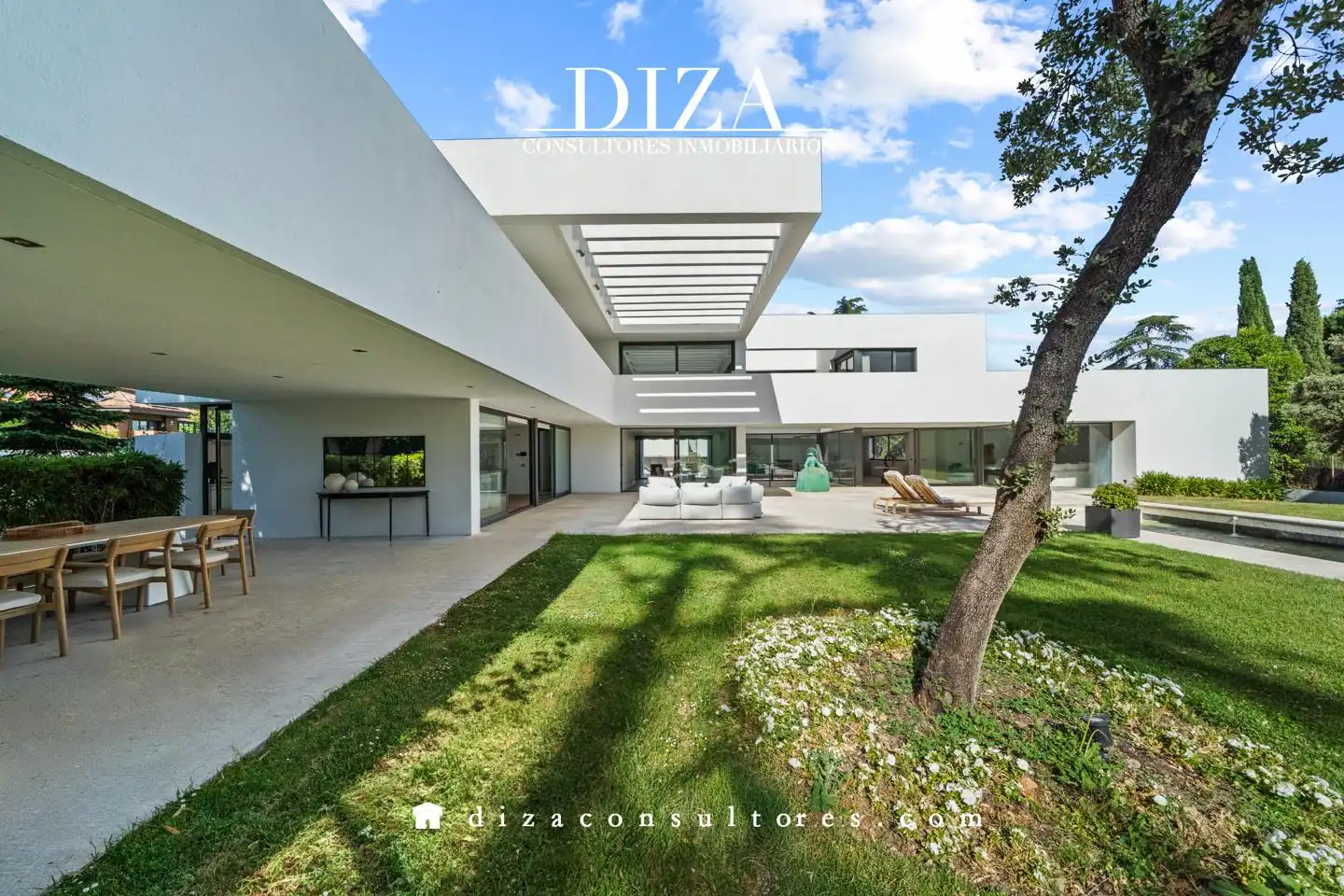 Jardín de Casa o chalet en venta en Madrid