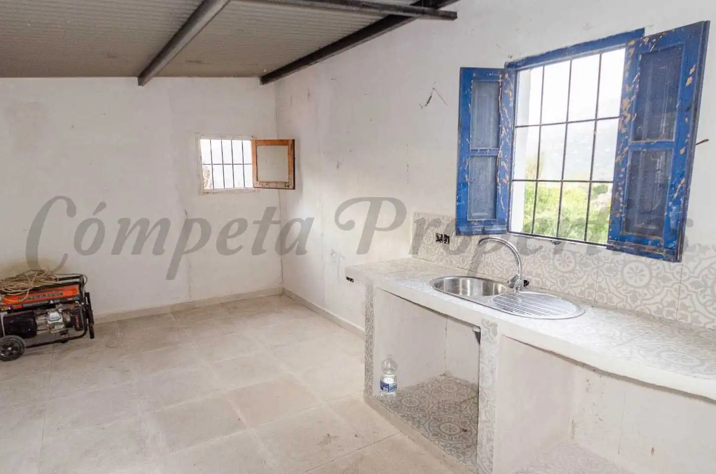 Casa con jardín en venta en Cómpeta, imagen 4