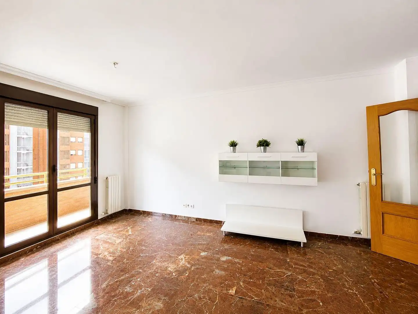 Sala d'estar de Pis en venda en Zaragoza amb Aire condicionat, Calefacció i Balcó
