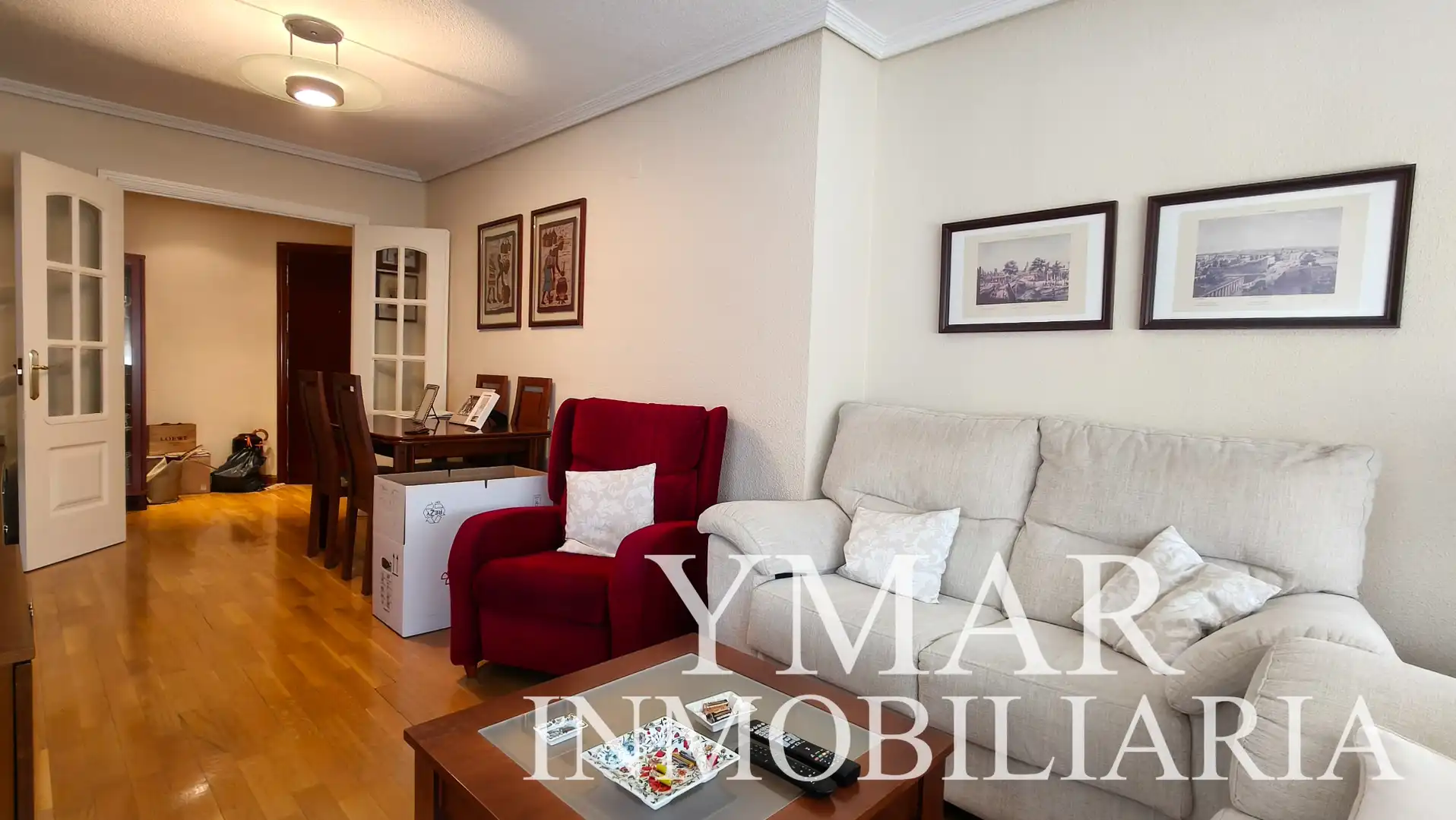Living room of Flat for sale in Móstoles  with Air Conditioner, Heating and Parquet flooring