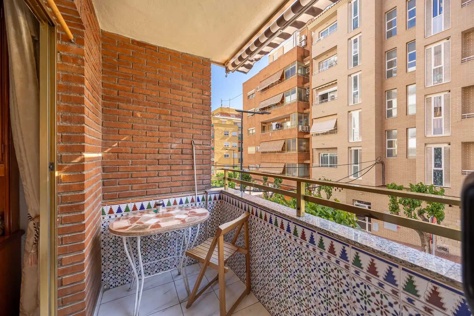 Terraza de Piso en venta en Benidorm con Trastero y Amueblado