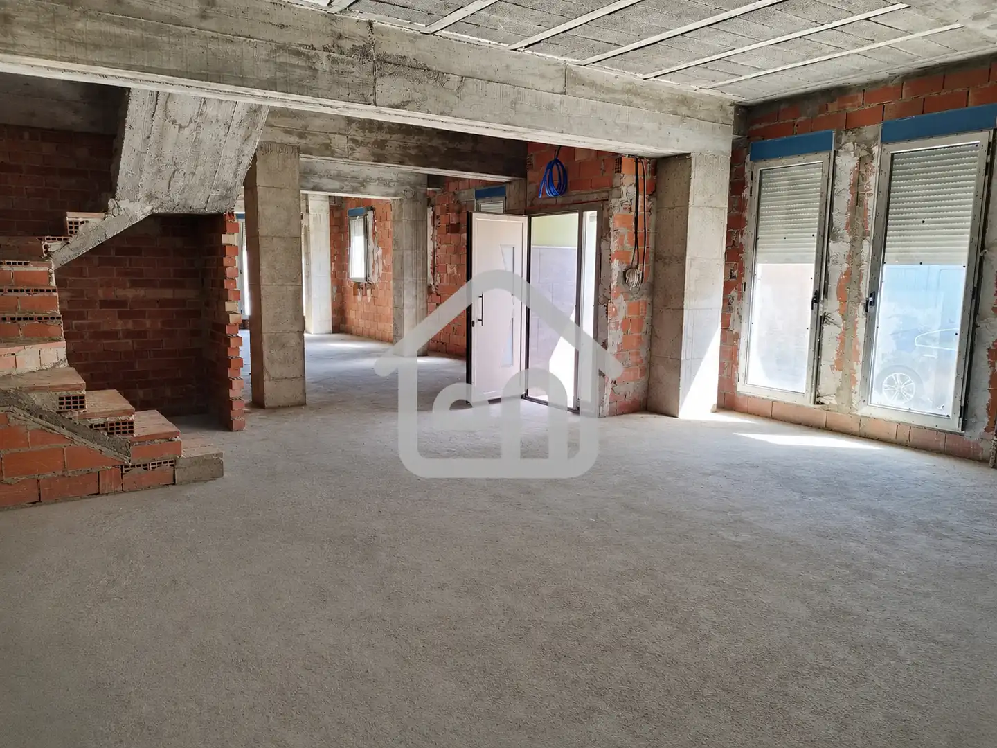 Casa adosada en venta en Requena con Balcón