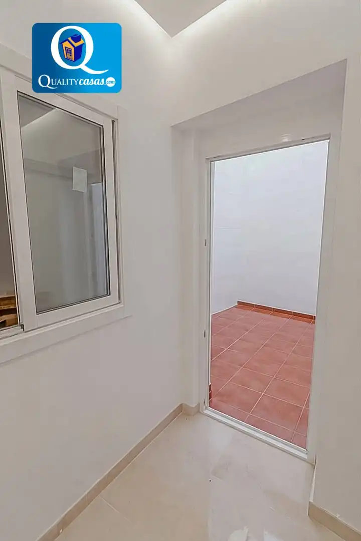 Oficina en venta en Alicante / Alacant con Aire acondicionado