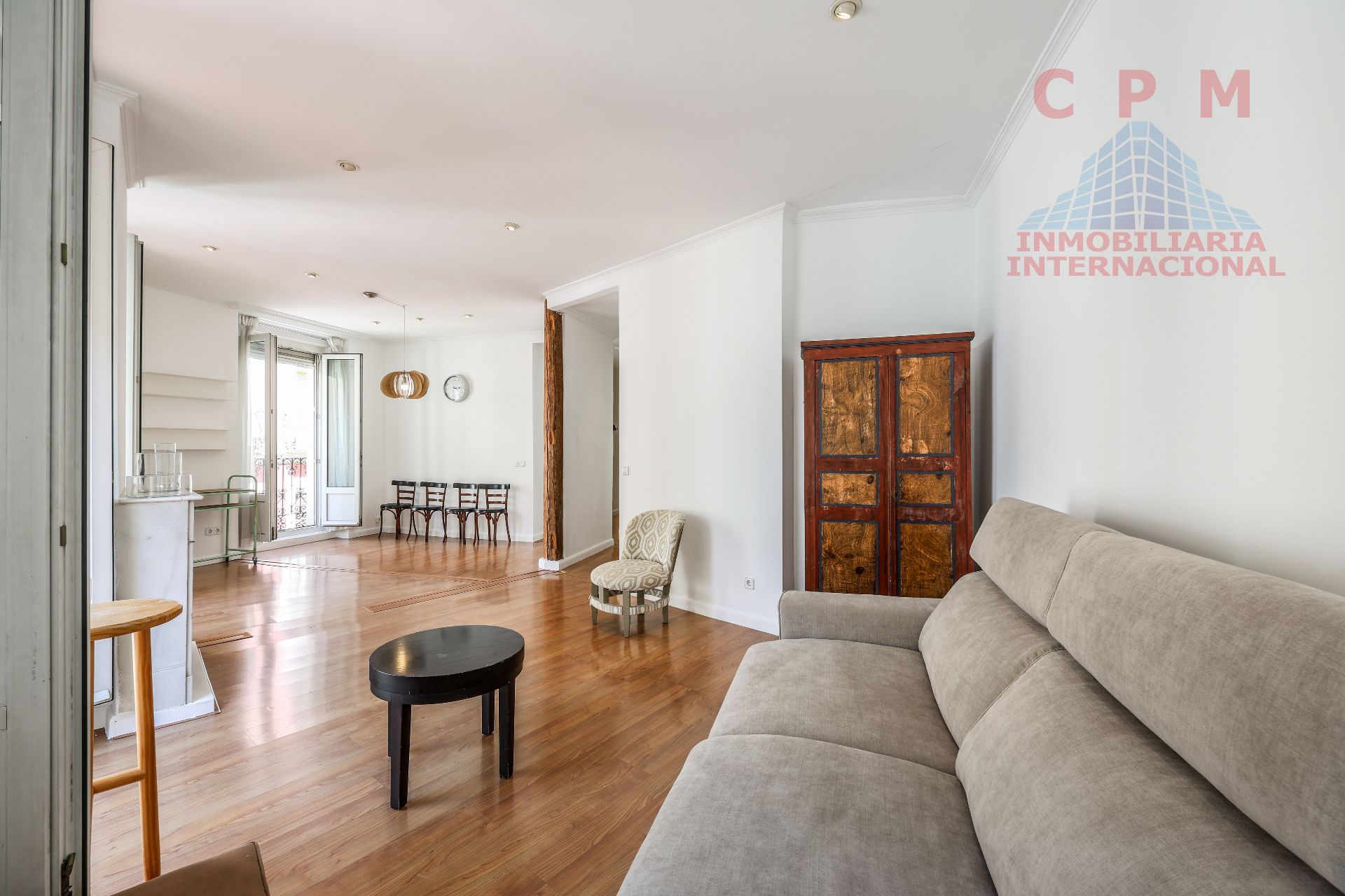 Sala d'estar de Pis de lloguer en  Madrid Capital amb Aire condicionat, Calefacció i Parquet