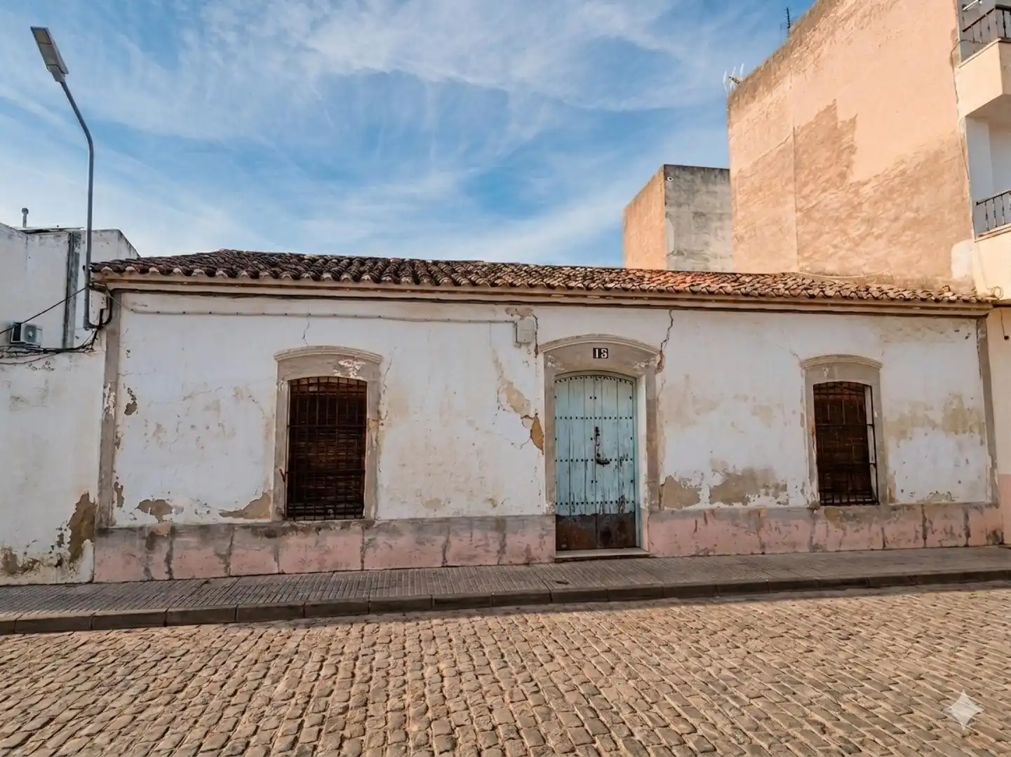 Vista exterior de Casa adosada en venta en Puebla de la Calzada