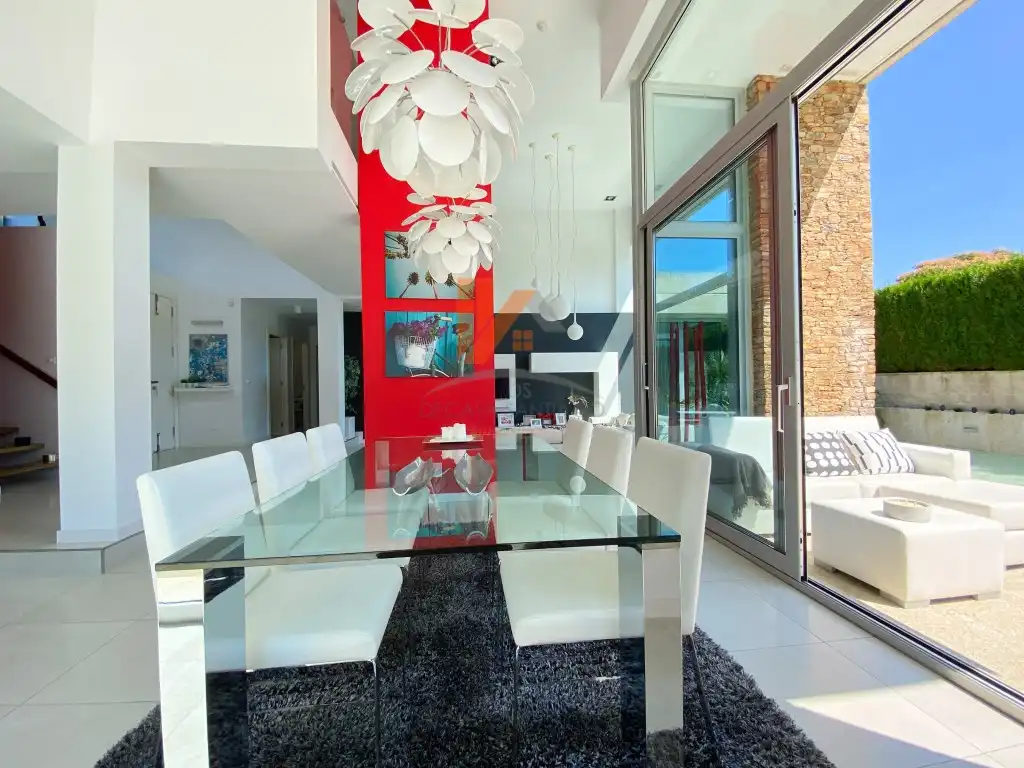 Comedor de Casa o chalet en venta en Ames con Jardín privado, Terraza y Piscina