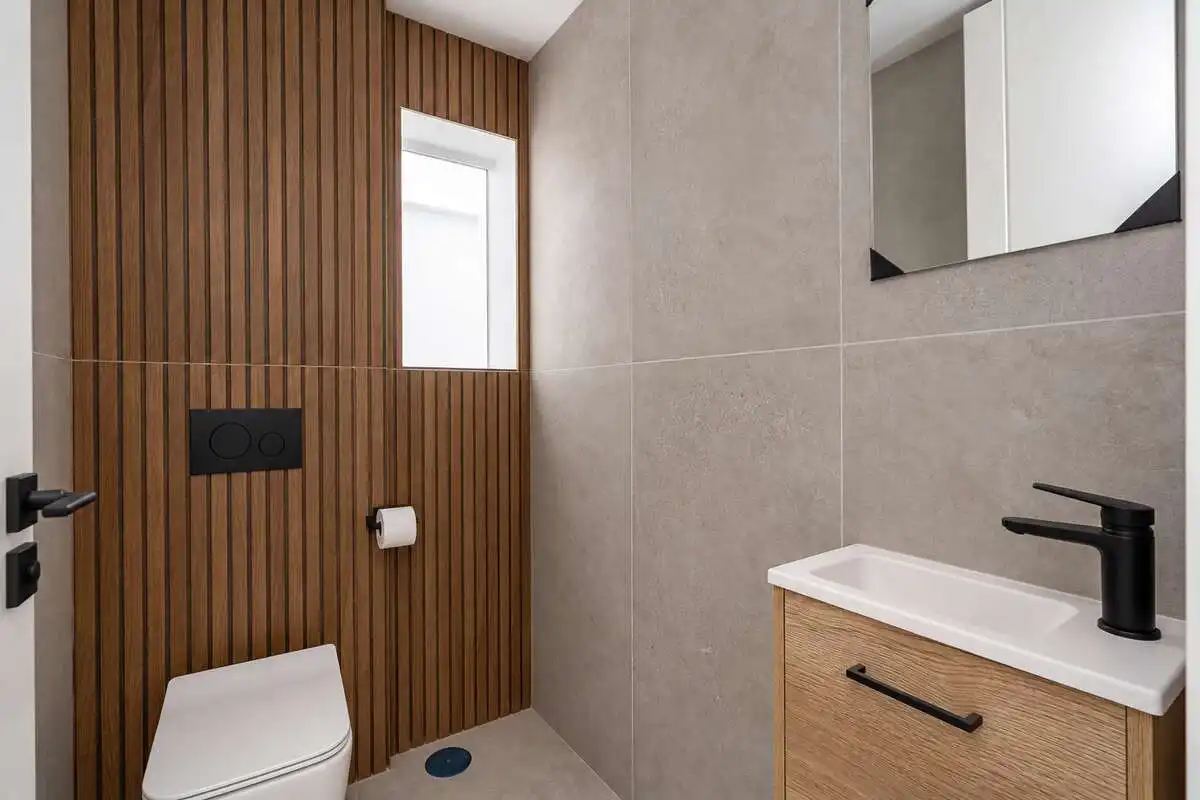 Bathroom of Flat for sale in Centro - La Vega Alta