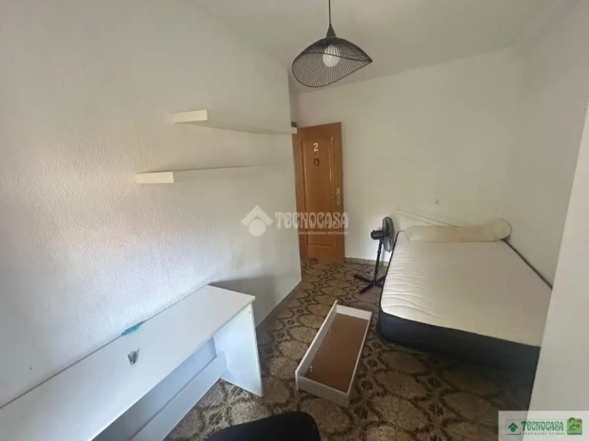 Habitación de Piso en venta en Ciudad Real con Calefacción y Terraza