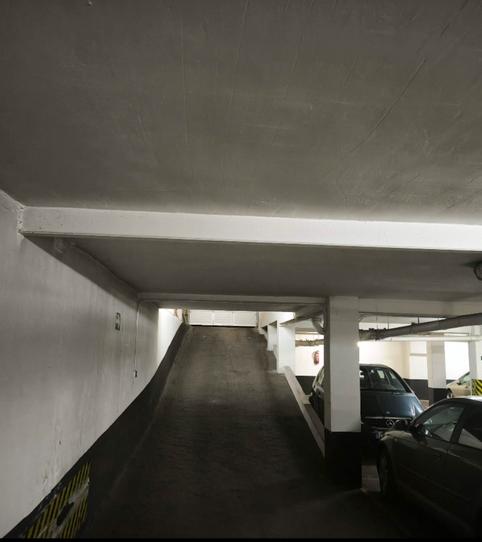 Foto 2 de Garatge de lloguer a Calle Juan Madrazo, 20, Centro Ciudad, León Capital