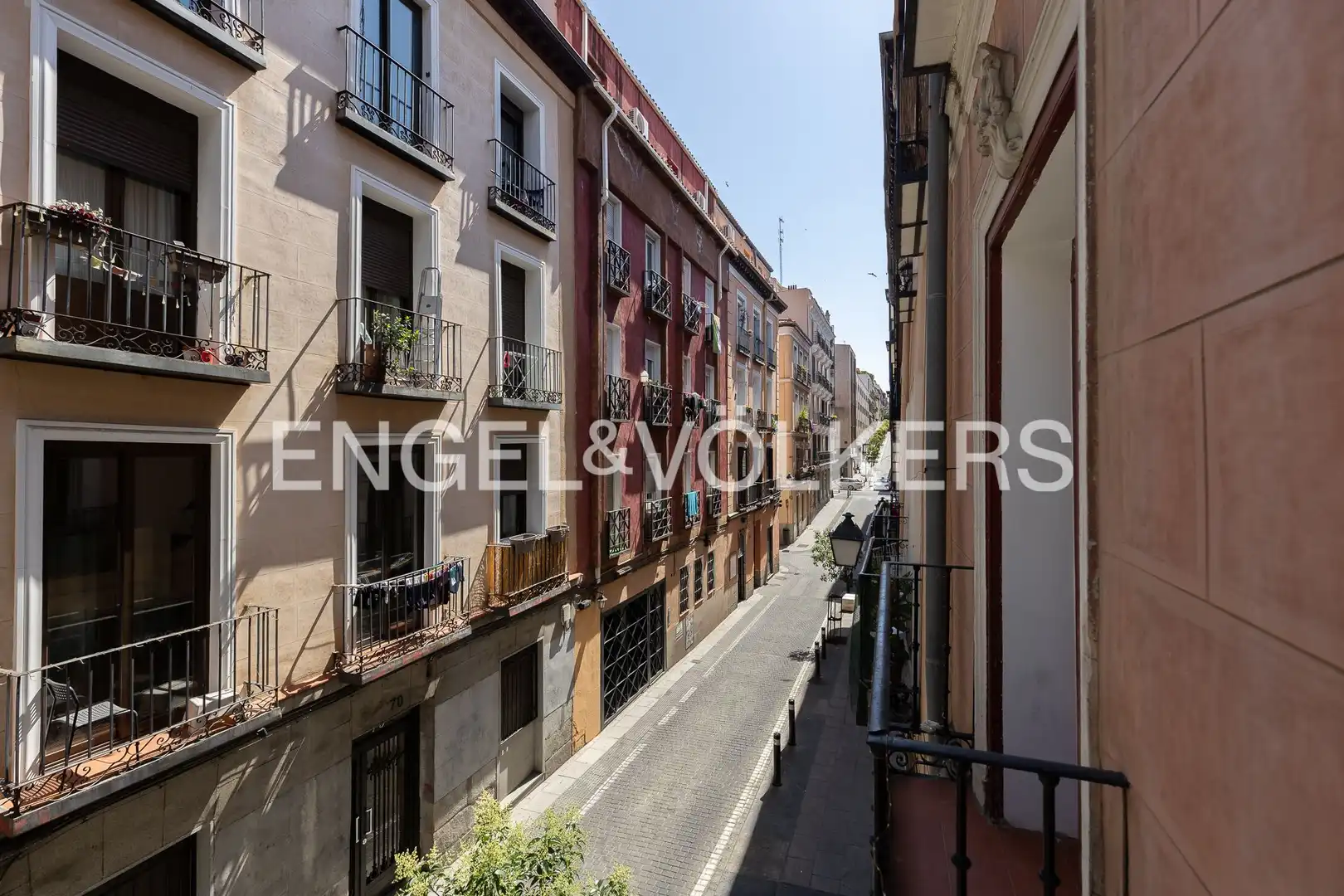 Exterior view of Flat for rent in Madrid  with Air Conditioner, Heating and Furnished