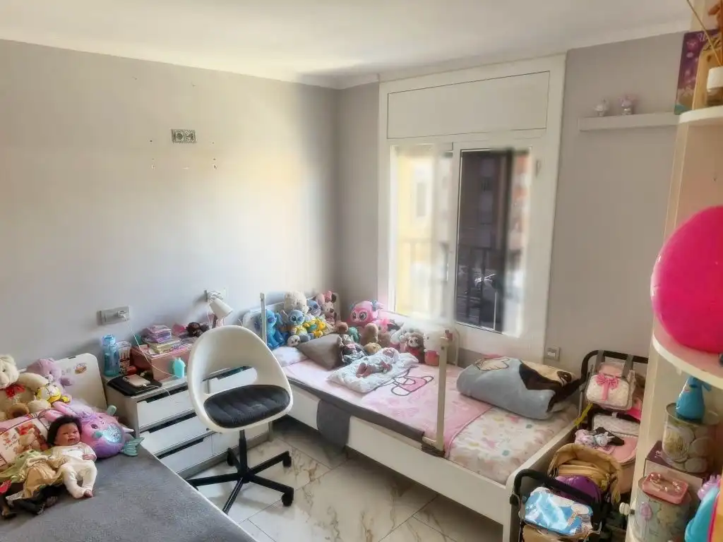 Flat for sale in Sant Vicenç Dels Horts
