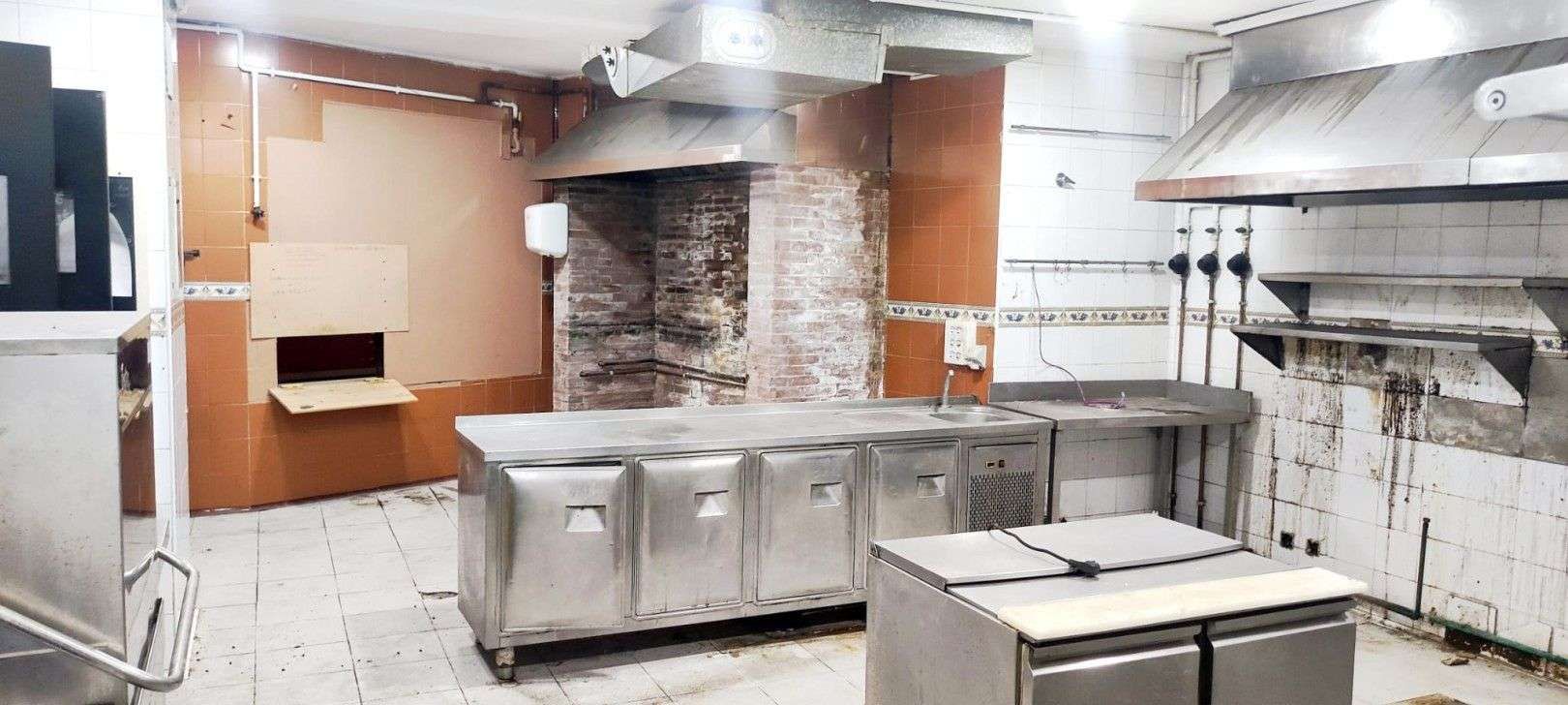 Cocina de Local en venta en Santurtzi  con Aire acondicionado y Amueblado