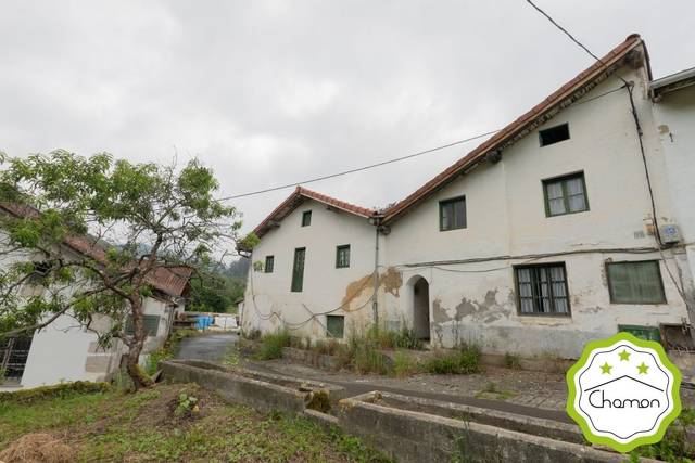 Finca rústica en Venta en Gizaburuaga