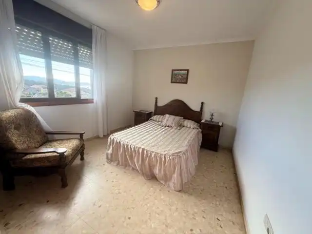 Dormitori de Casa o xalet en venda en Sanxenxo amb Jardí privat, Terrassa i Moblat