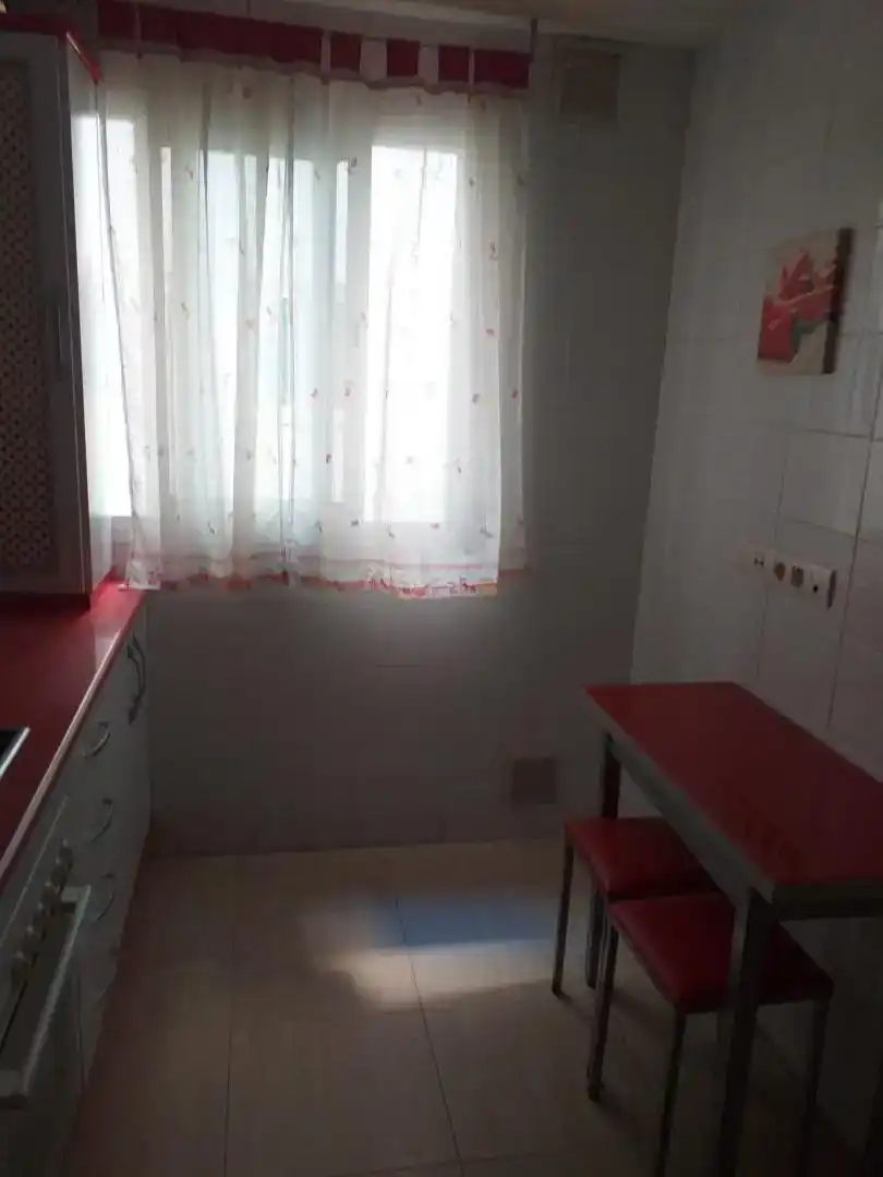 Schlafzimmer von Wohnung zur Miete in Badajoz Capital mit Klimaanlage