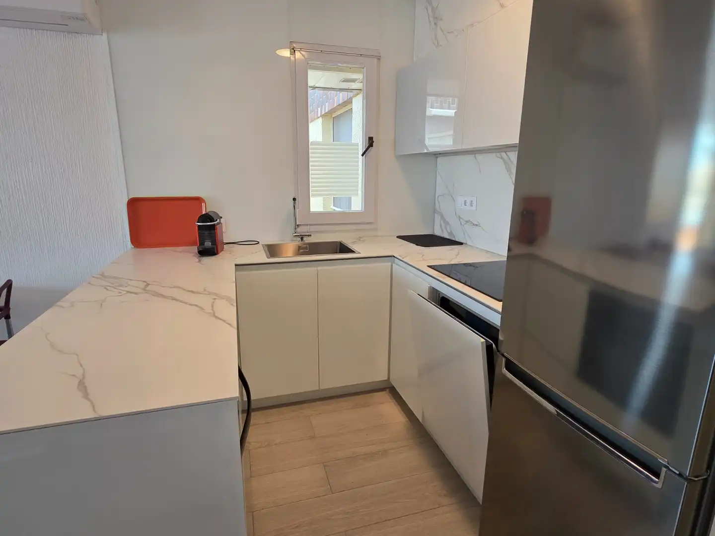 Cocina de Apartamento en venta en La Manga del Mar Menor con Aire acondicionado, Terraza y Trastero