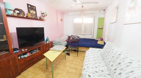 Foto 2 de Piso en venta en Estadi - Santa Anna, Vic