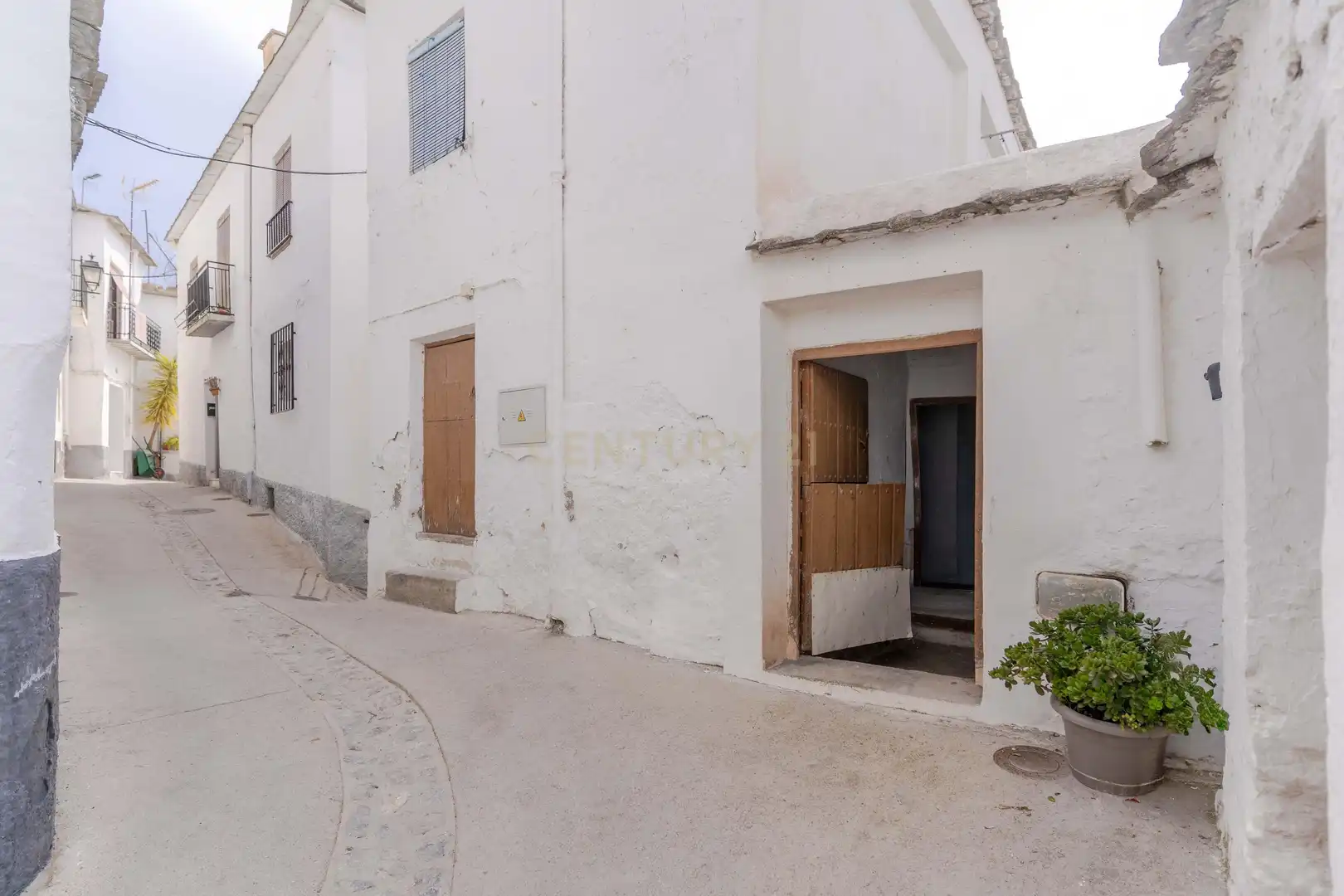 Exterior view of Houses for sale in Almegíjar  with Balcony