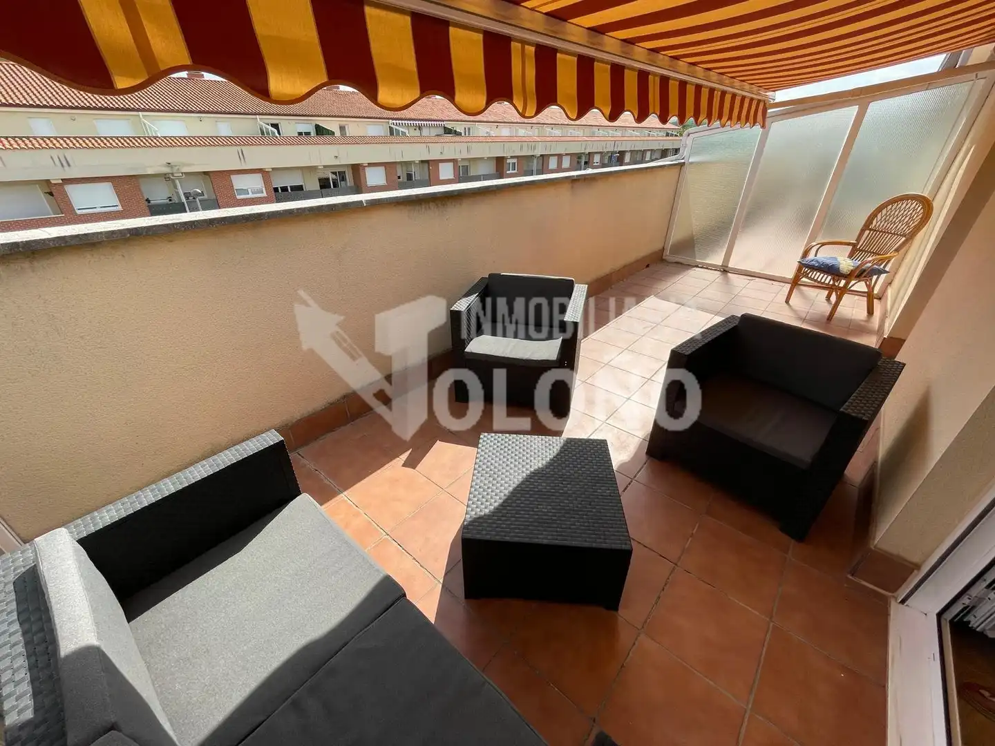 Terraza de Dúplex en venta en Castañares de Rioja con Calefacción, Parquet y Terraza