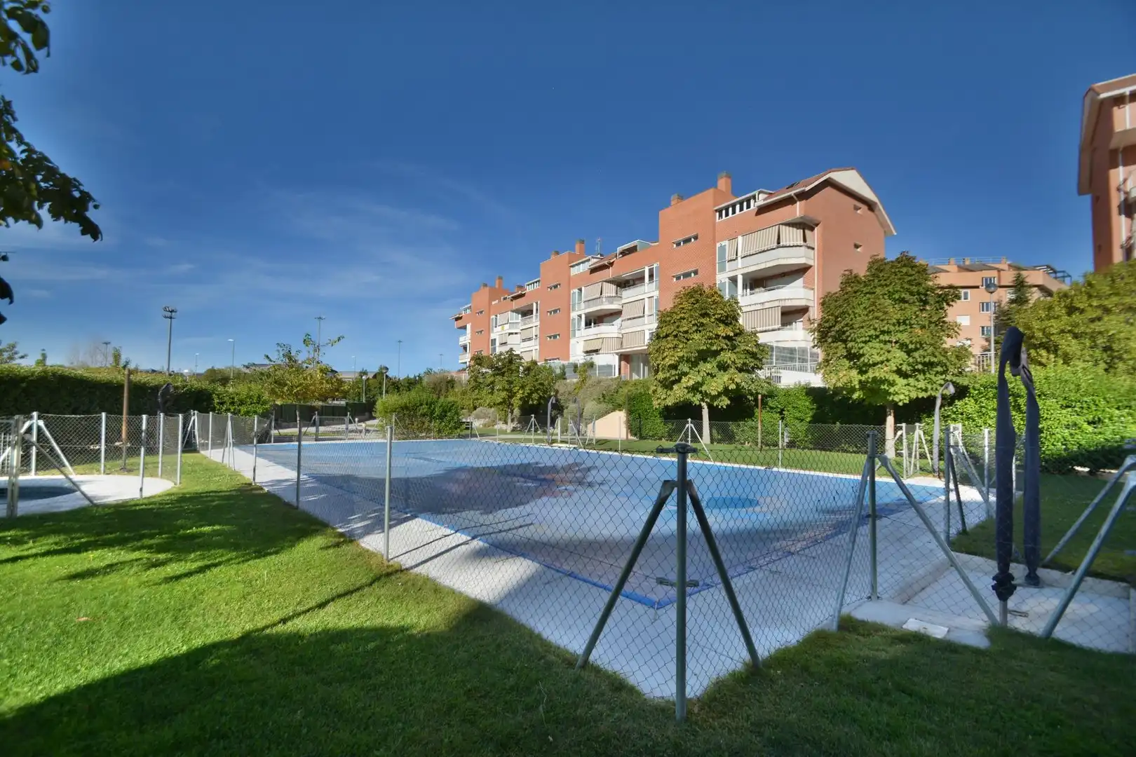 Pis amb piscina en venda a Calle del Talgo 2, imagen 42