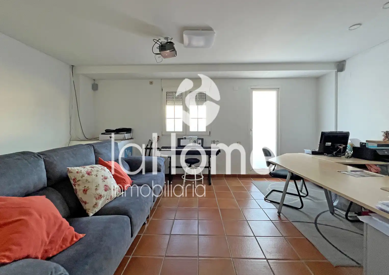 Sala d'estar de Casa o xalet en venda en Riba-roja de Túria amb Aire condicionat, Calefacció i Terrassa