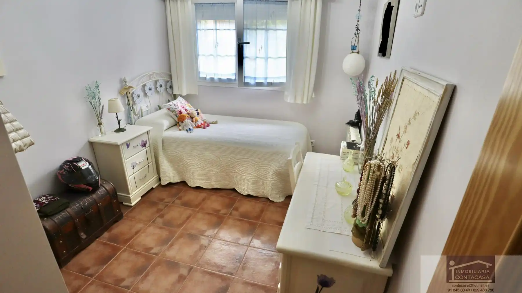 Dormitori de Casa o xalet en venda en Miraflores de la Sierra amb Calefacció, Terrassa i Traster
