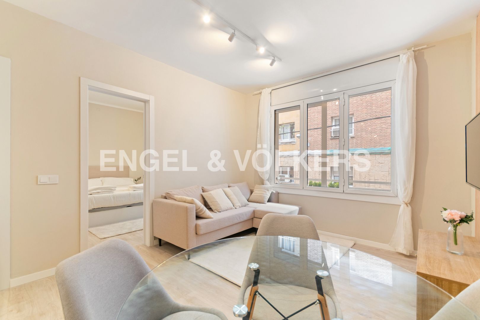 Sala d'estar de Apartament de lloguer en  Barcelona Capital amb Aire condicionat, Calefacció i Parquet