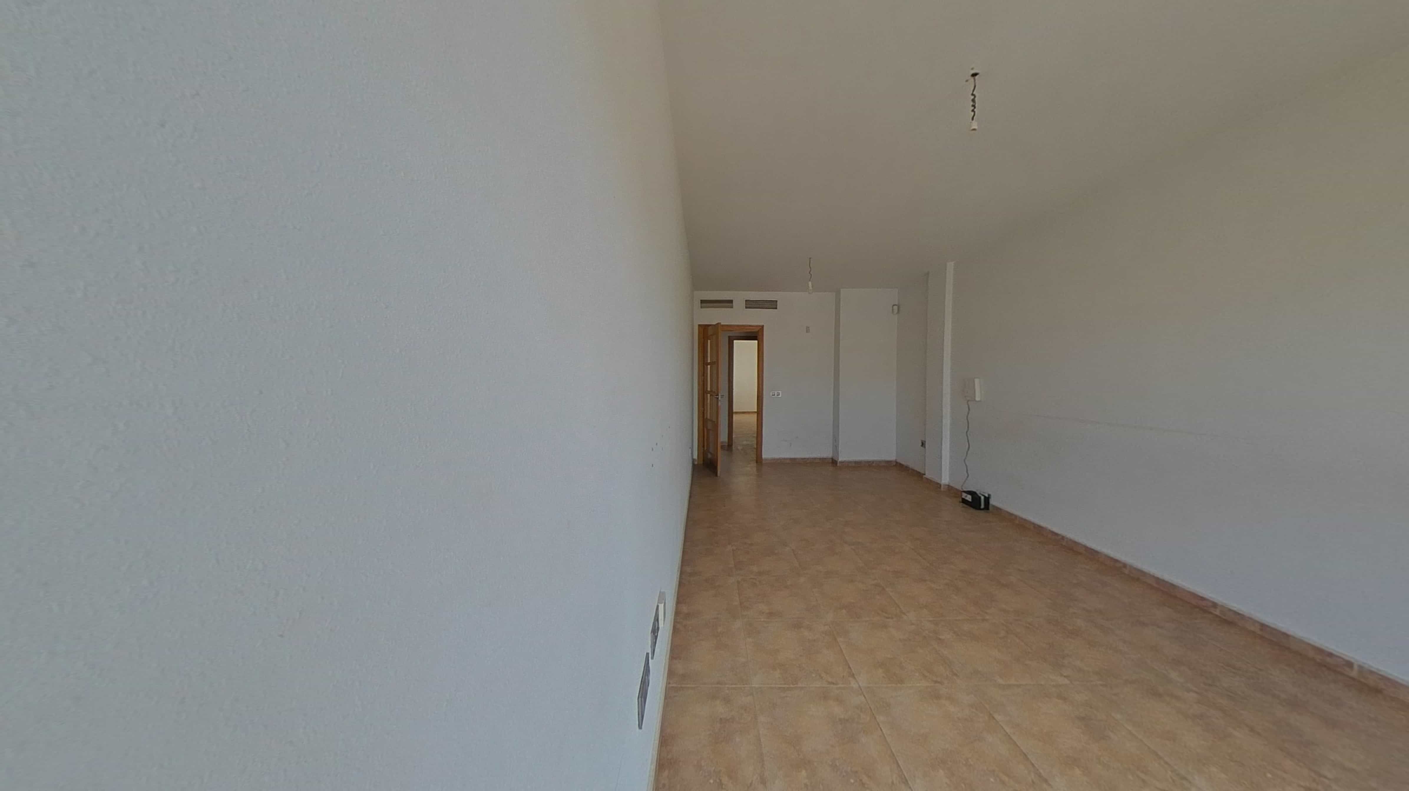 Flat for sale in Ceutí  with Air Conditioner and Balcony