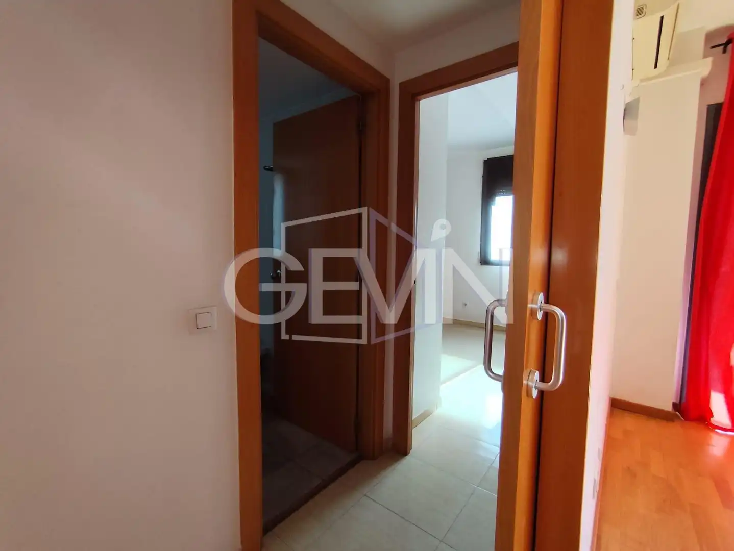 Habitación de Piso en venta en Santa Perpètua de Mogoda con Aire acondicionado, Calefacción y Jardín privado