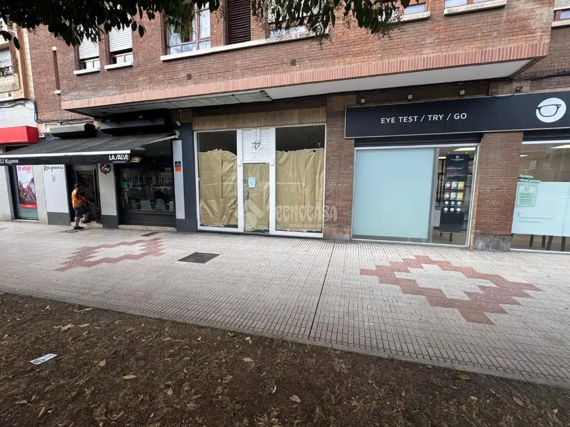 Business premises to rent in Sur, imagen 13