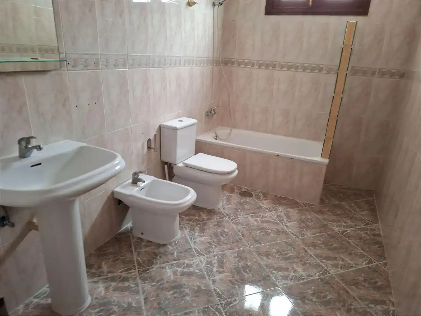 Bathroom of Flat for rent in Telde  with Furnished and Balcony