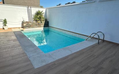 Piscina de Casa o xalet de lloguer en Torrejón de Ardoz amb Aire condicionat, Calefacció i Jardí privat