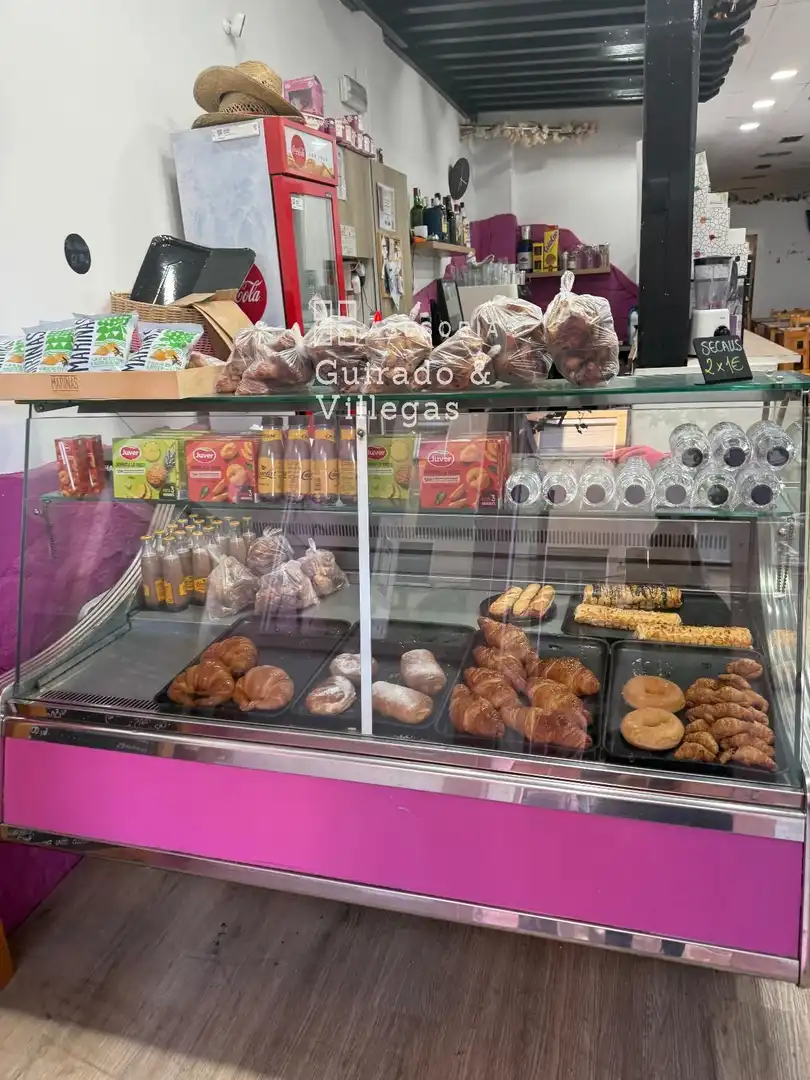 Business premises for transfer in Calle Sant Cristòfol, imagen 11