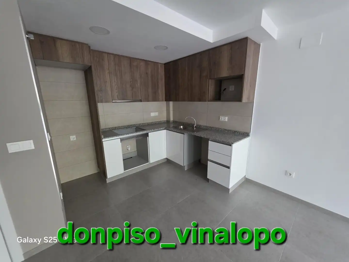 Appartement compact avec terrasse à vendre à Plaza de Toros - Avenida Chapí - Trinquete, imagen 2