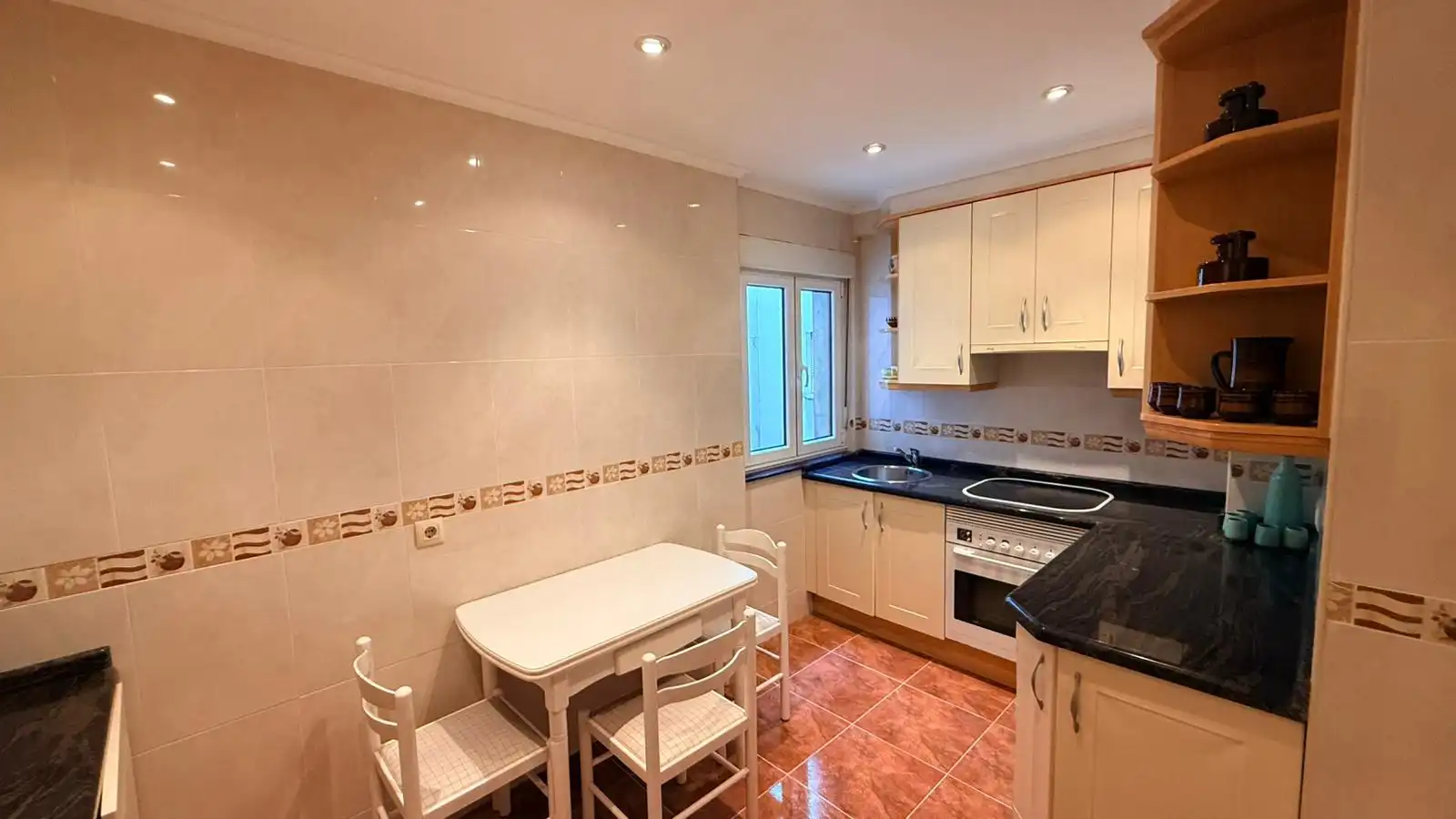 Wohnung mit Aufzug zum Verkauf in Calle Palacio Valdés 6, imagen 4
