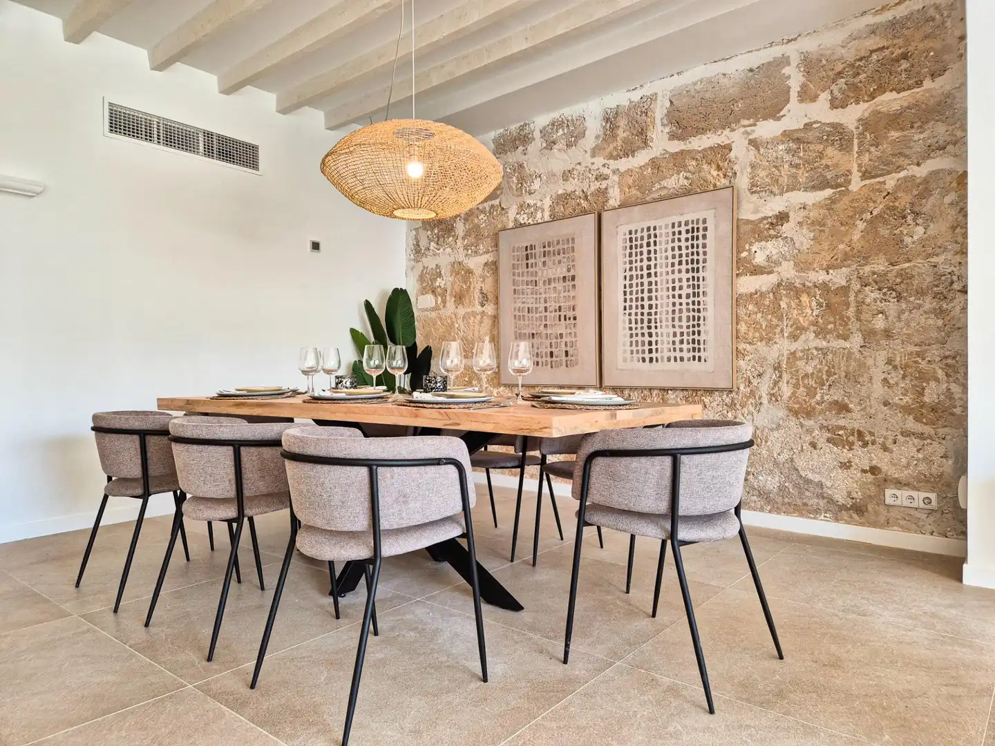 Menjador de Casa o xalet en venda en  Palma de Mallorca amb Aire condicionat, Calefacció i Jardí privat