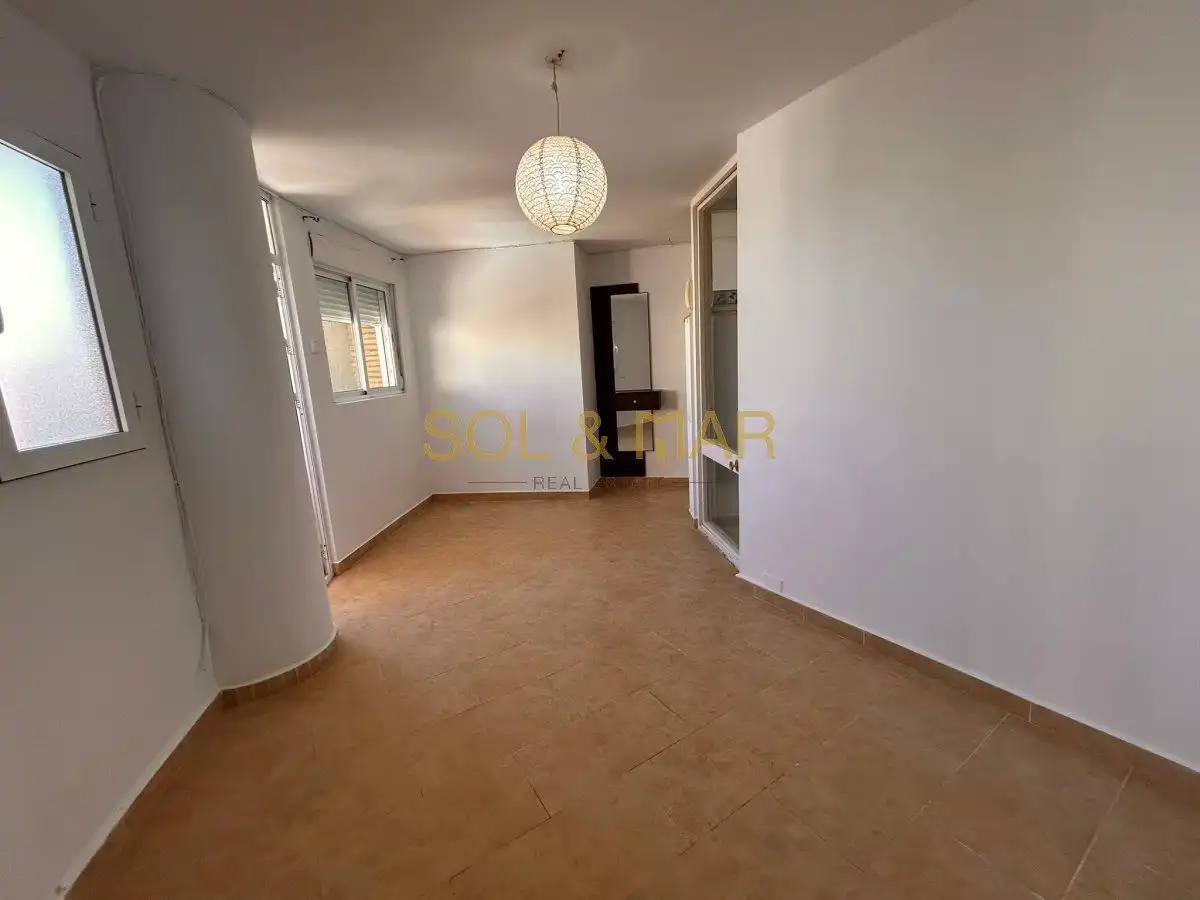 Schlafzimmer von Wohnung zum Verkauf in Torremolinos mit Klimaanlage, Heizung und Terrasse