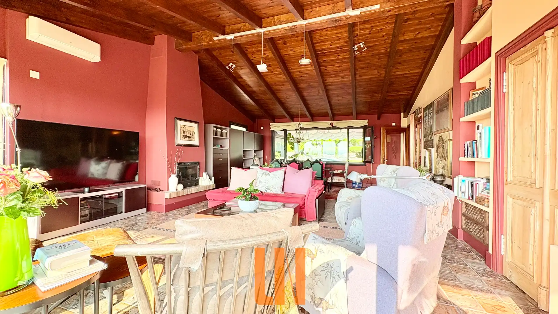 Sala d'estar de Casa o xalet en venda en Sada (A Coruña) amb Aire condicionat, Calefacció i Jardí privat