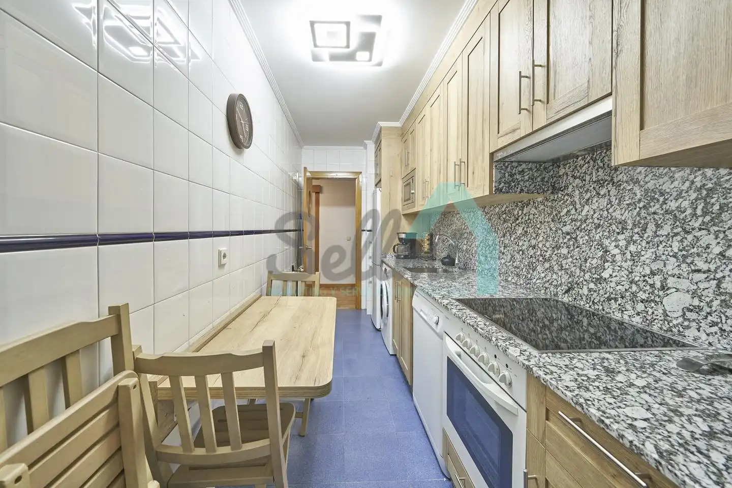 Flat with lift to rent in Calle Cardenal Cienfuegos, imagen 16