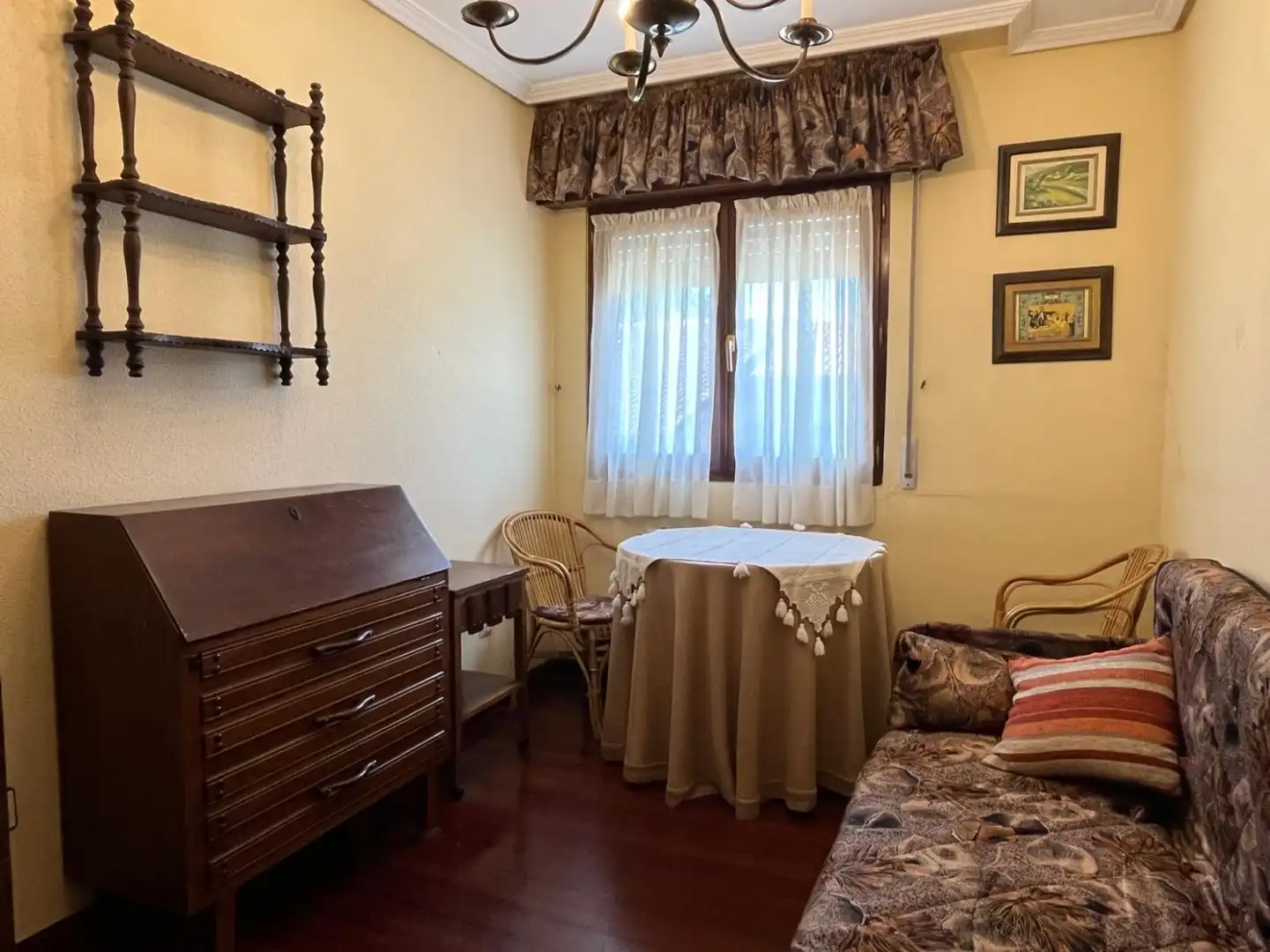 Bedroom of Flat for sale in Los Corrales de Buelna   with Heating, Parquet flooring and Storage room
