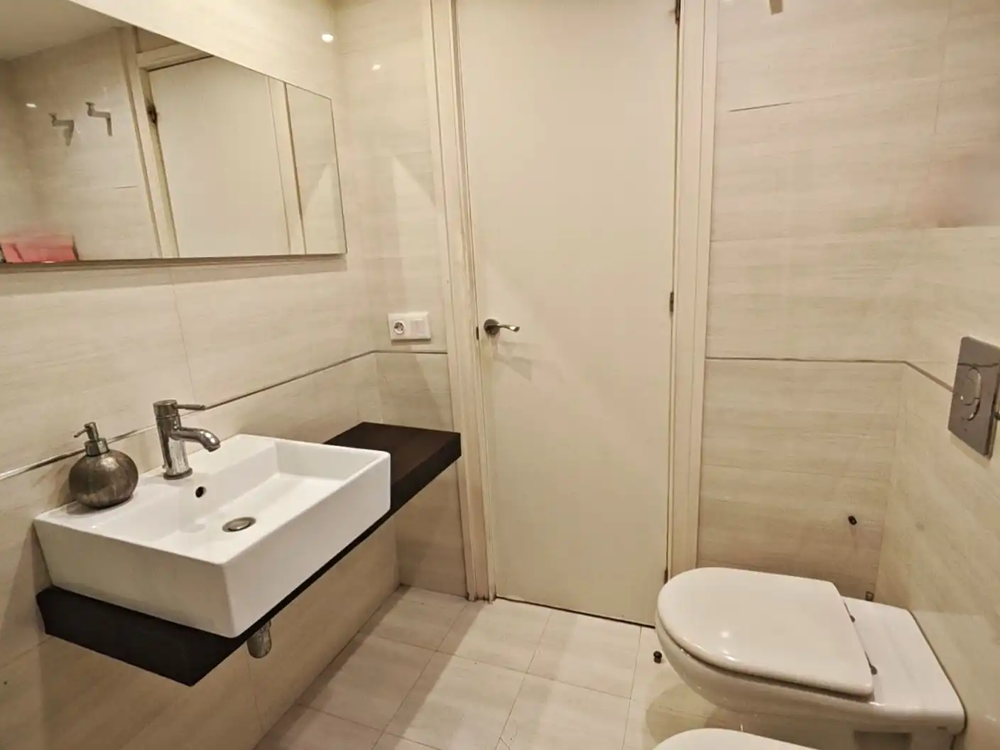 Baño de Apartamento en venta en Castell d'Aro, Platja d'Aro i s'Agaró con Calefacción, Terraza y Amueblado