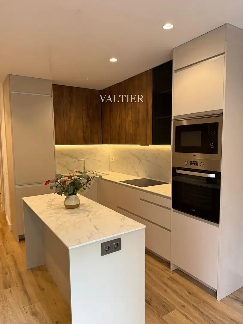 Cocina de Piso de alquiler en  Madrid Capital con Aire acondicionado, Calefacción y Terraza