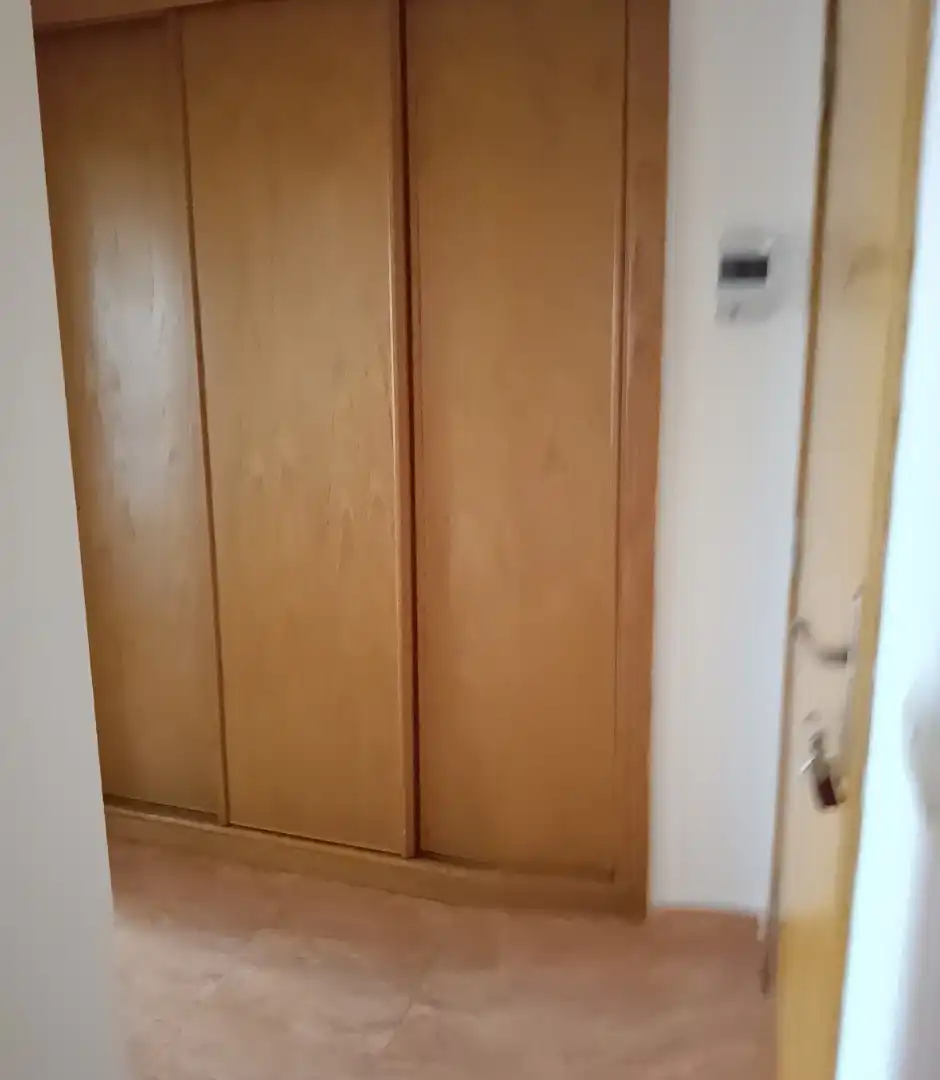 Dormitori de Pis de lloguer en Narón amb Calefacció, Parquet i Traster
