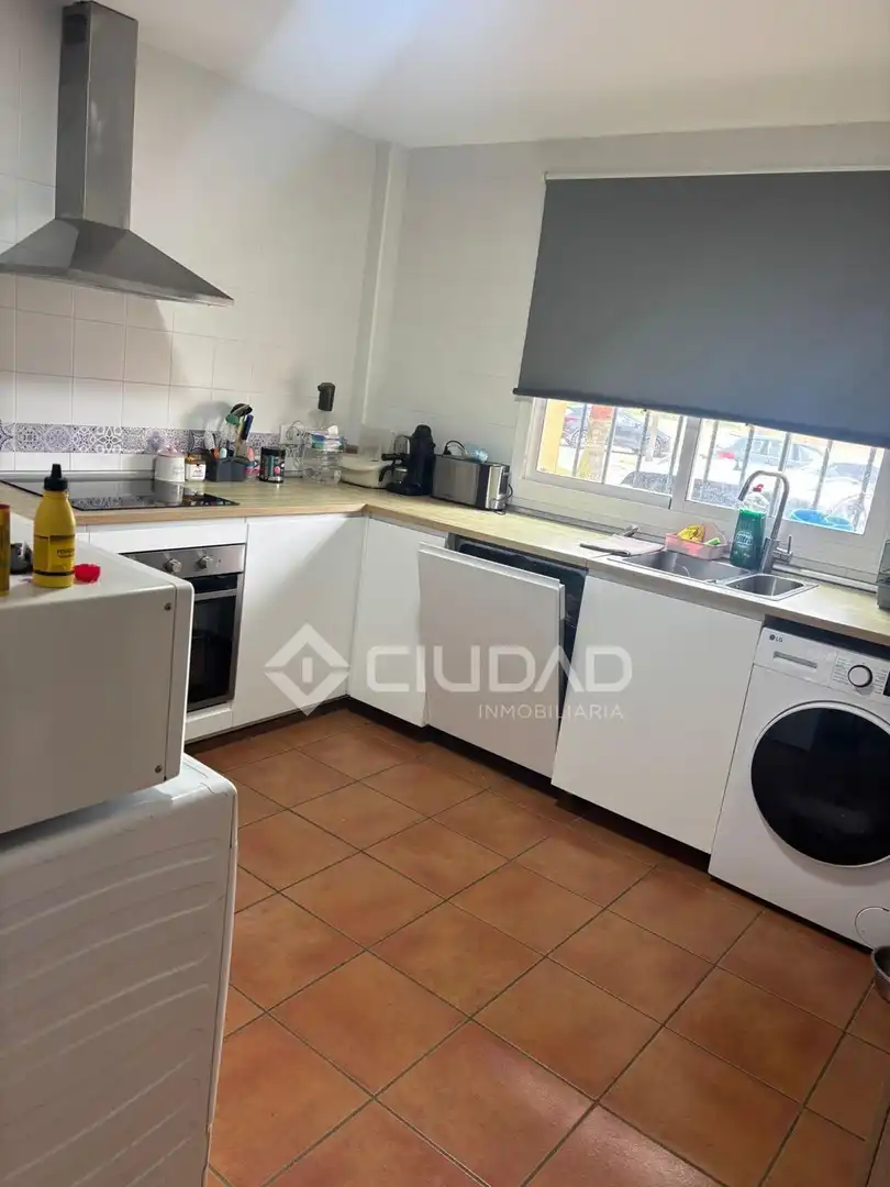 Kitchen of Detached homes for sale in Sanlúcar de Barrameda  with Private garden, Terrace and Community pool